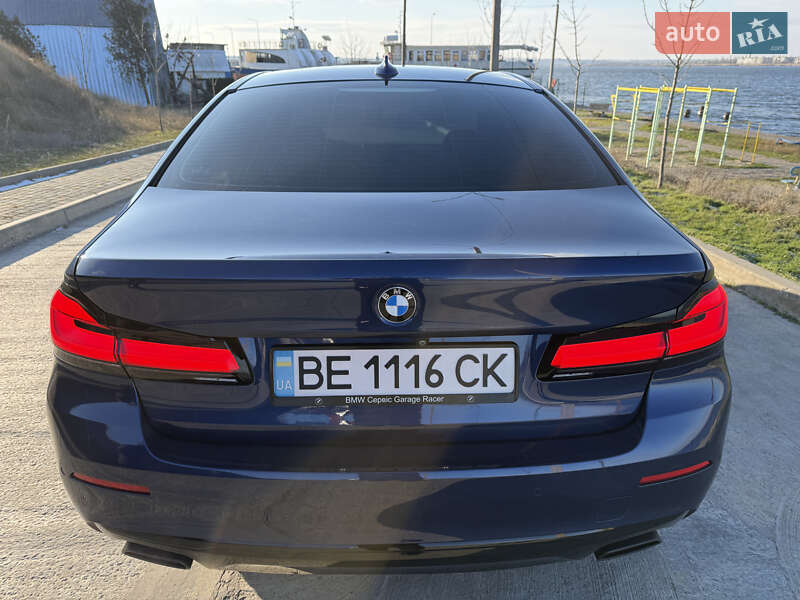 Седан BMW 5 Series 2018 в Николаеве