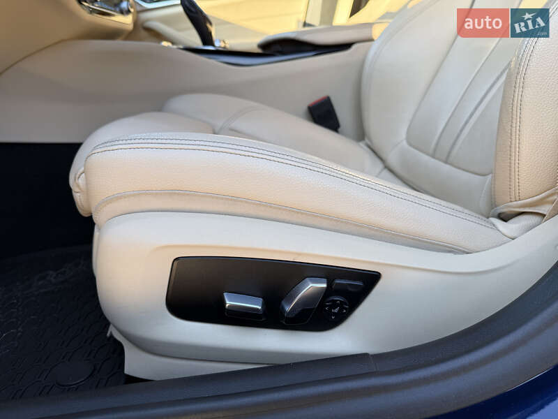 Седан BMW 5 Series 2018 в Николаеве
