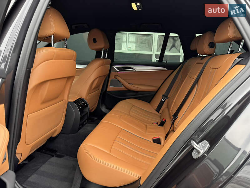 Универсал BMW 5 Series 2021 в Мукачево