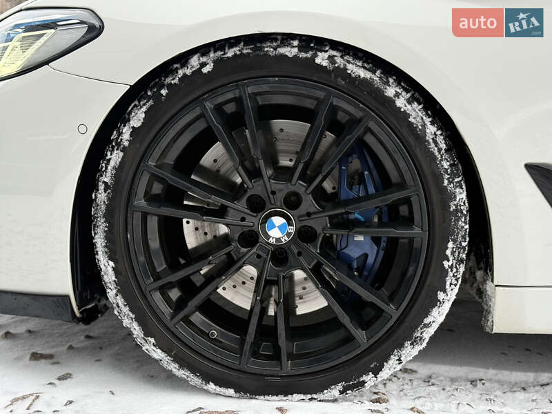 Седан BMW 5 Series 2017 в Киеве