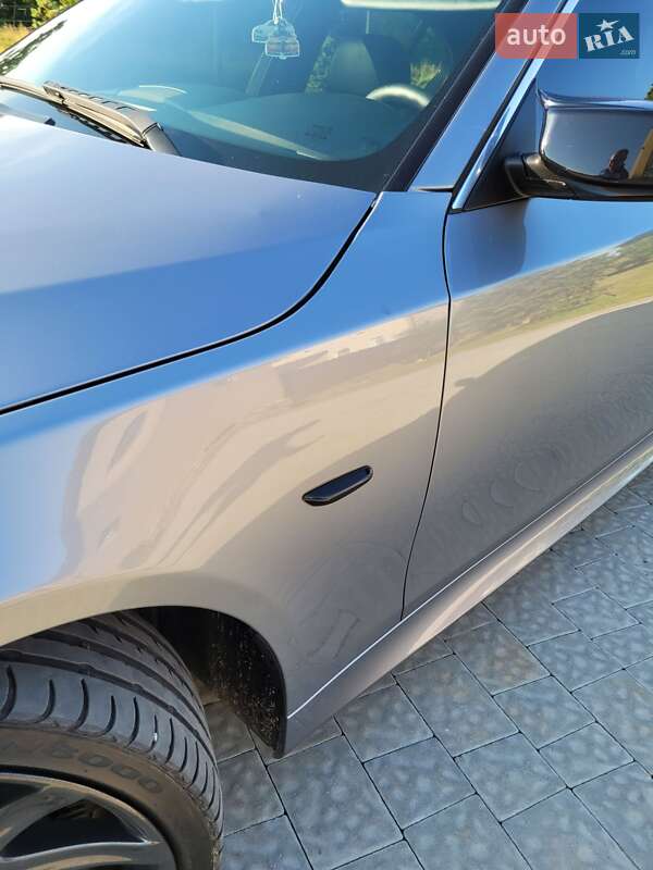 Седан BMW 5 Series 2004 в Львове