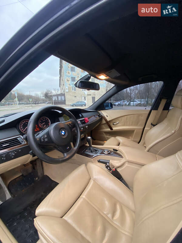 Седан BMW 5 Series 2007 в Днепре