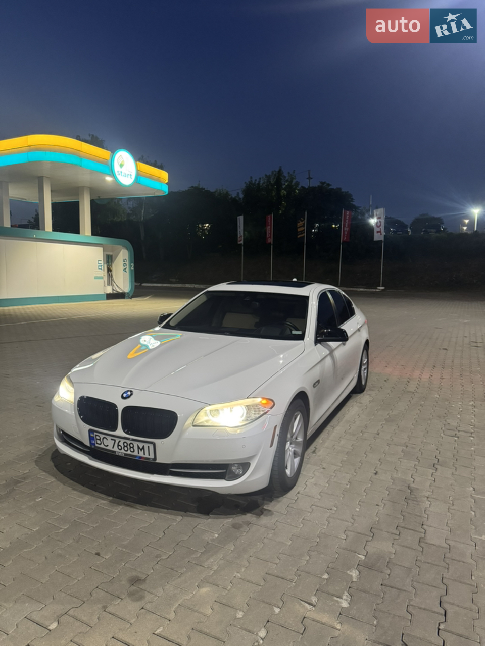 2013 BMW 5er - мініатюра 21