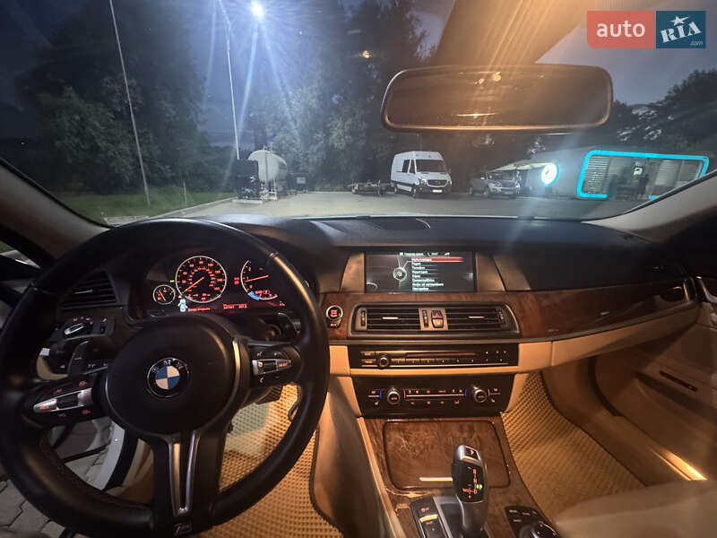 Седан BMW 5 Series 2013 в Черновцах