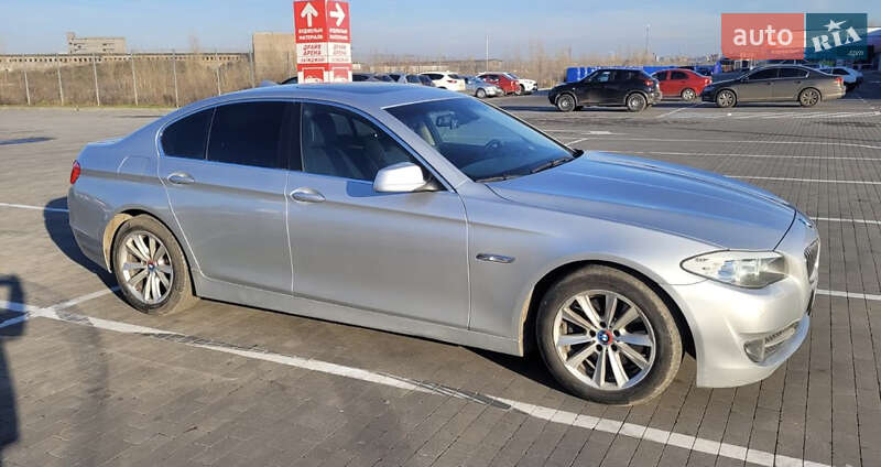 Седан BMW 5 Series 2011 в Виннице