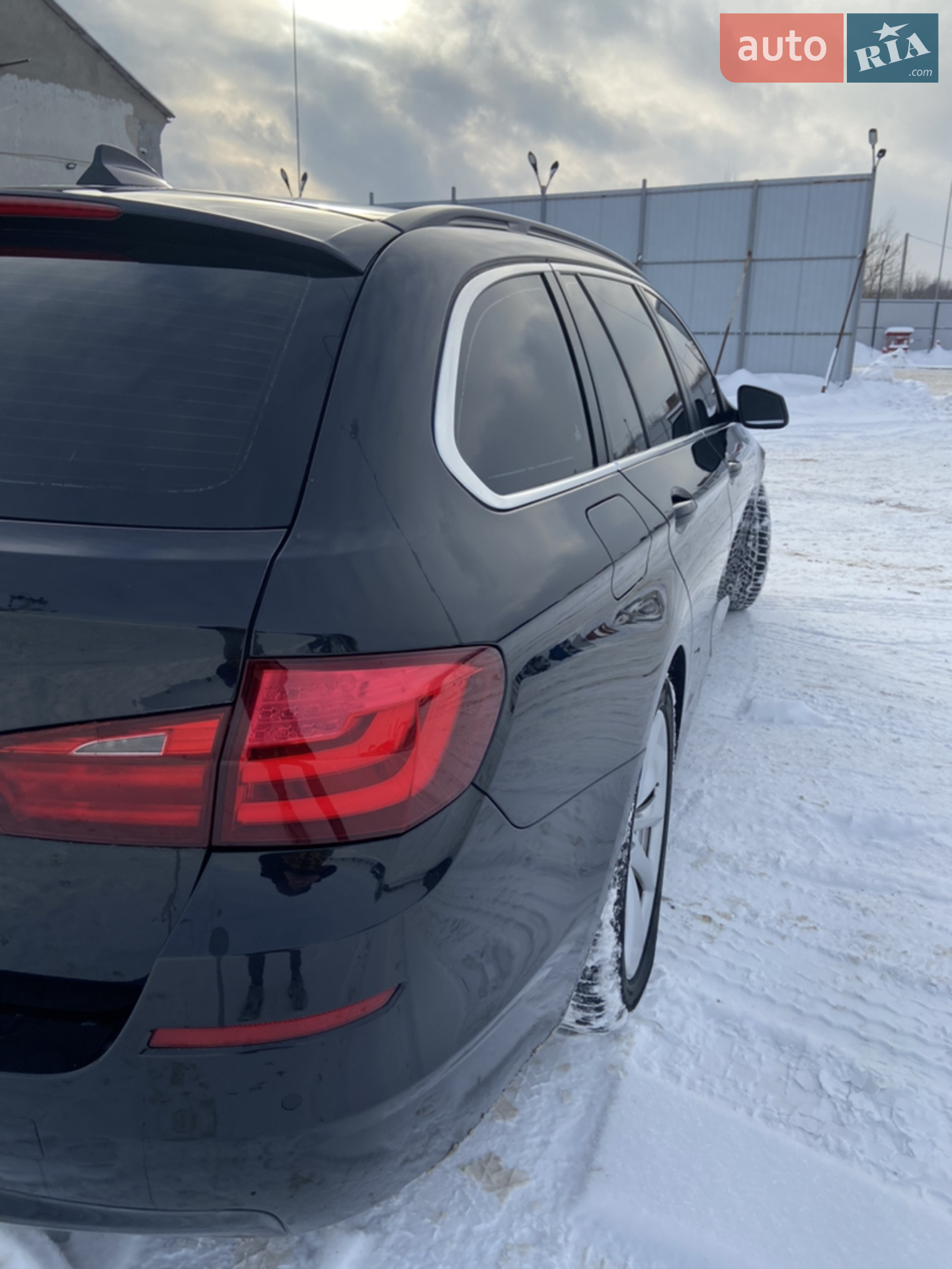 2011 BMW 5er - мініатюра 10
