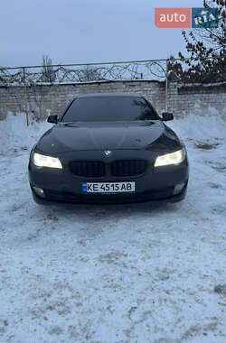 Седан BMW 5 Series 2010 в Новомосковске