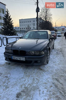 Седан BMW 5 Series 2002 в Житомире