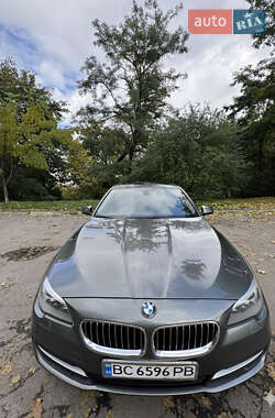 Седан BMW 5 Series 2014 в Львові
