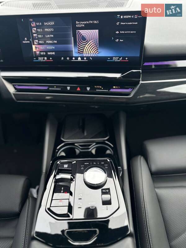 Седан BMW 5 Series 2024 в Киеве