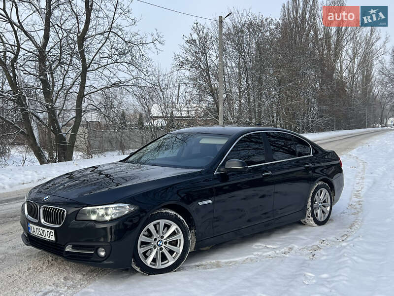 Седан BMW 5 Series 2016 в Киеве