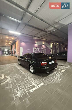 Седан BMW 5 Series 1999 в Киеве