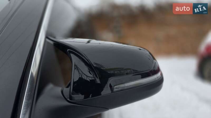 Седан BMW 5 Series 2015 в Чернівцях