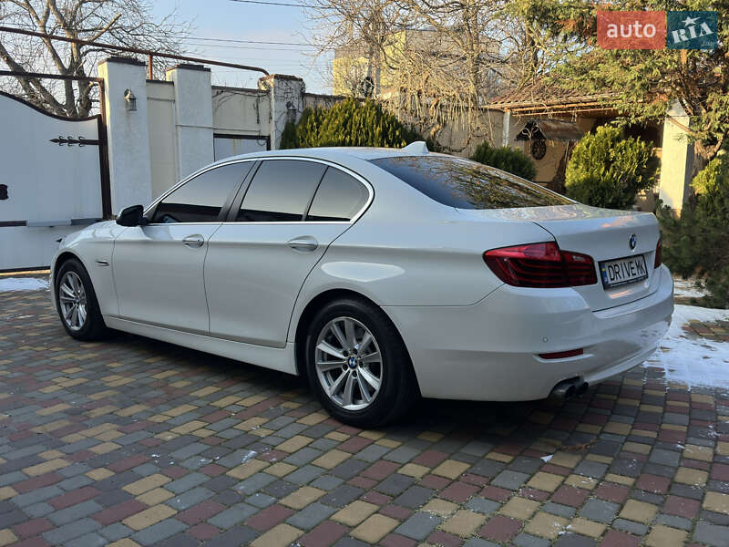 Седан BMW 5 Series 2016 в Миколаєві