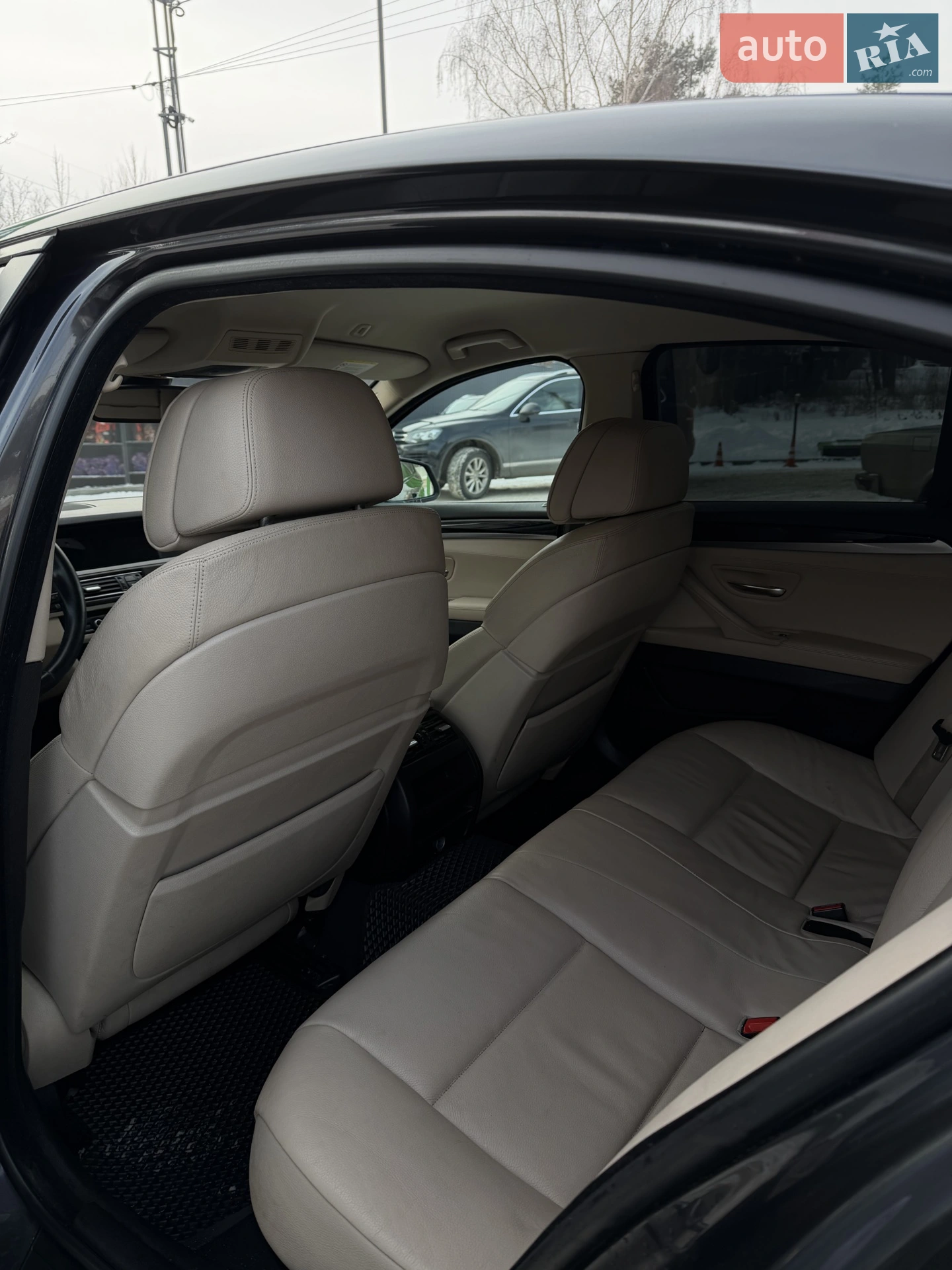 2011 BMW 5er - мініатюра 4