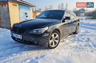 Седан BMW 5 Series 2005 в Надворной