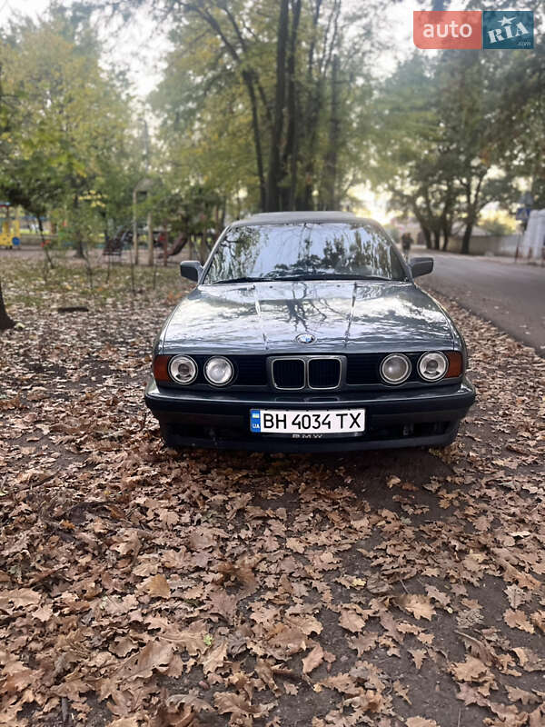 BMW 5 Series 1988