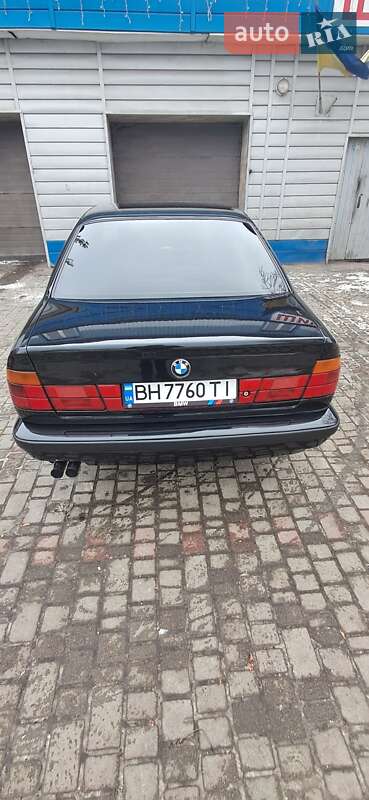 Седан BMW 5 Series 1995 в Одессе