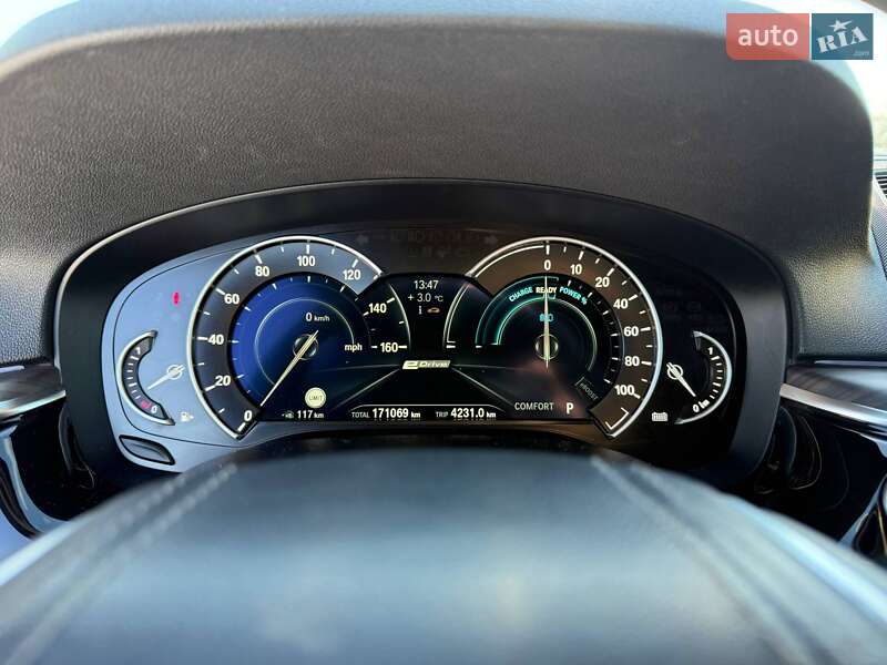 Седан BMW 5 Series 2018 в Ужгороде