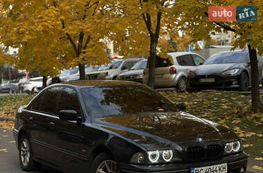 Седан BMW 5 Series 2002 в Львові
