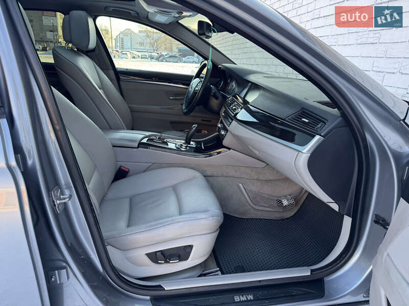 Седан BMW 5 Series 2011 в Киеве