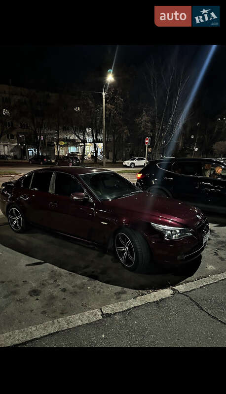 Седан BMW 5 Series 2008 в Виннице