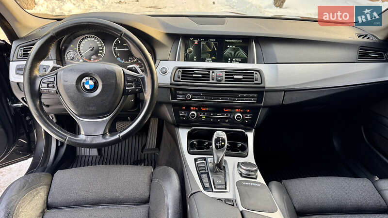 Седан BMW 5 Series 2011 в Черновцах