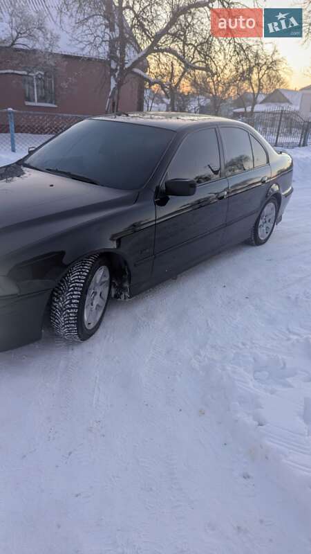 Седан BMW 5 Series 2002 в Ровно