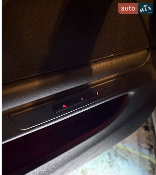 Седан BMW 5 Series 2013 в Киеве фото 35 Седан BMW 5 Series 2013 в Киеве