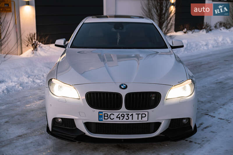 Седан BMW 5 Series 2010 в Львове