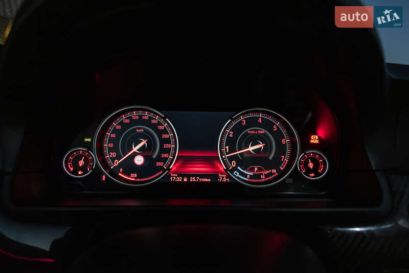 Седан BMW 5 Series 2010 в Львове