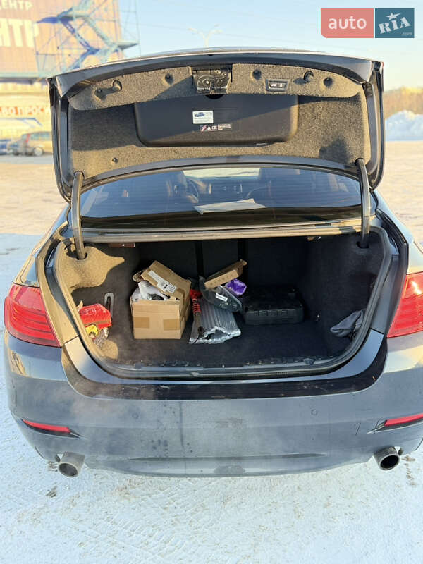 Седан BMW 5 Series 2014 в Ровно