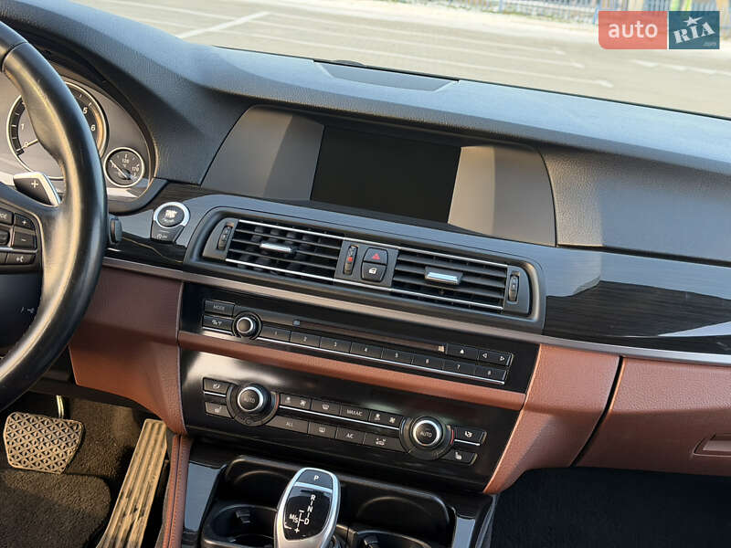 Седан BMW 5 Series 2012 в Одессе