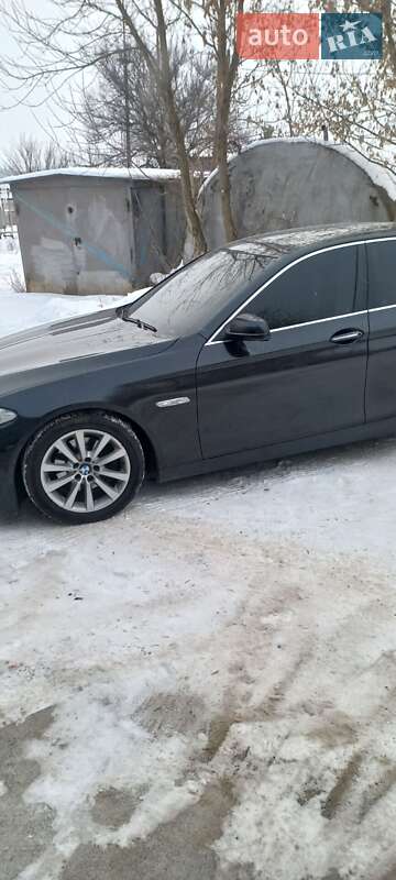 Седан BMW 5 Series 2010 в Харкові