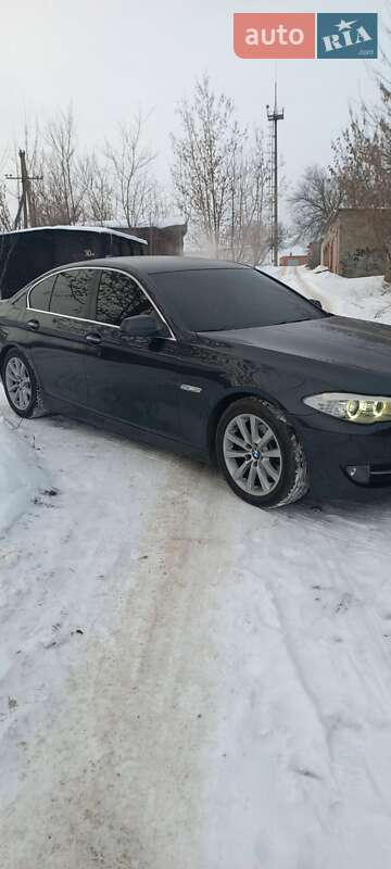Седан BMW 5 Series 2010 в Харкові