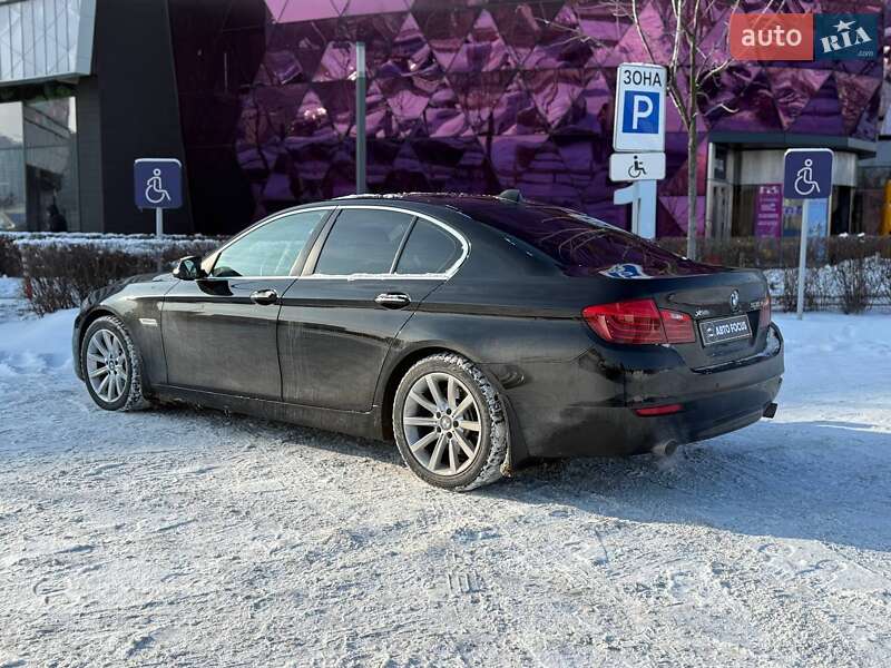 Седан BMW 5 Series 2013 в Киеве