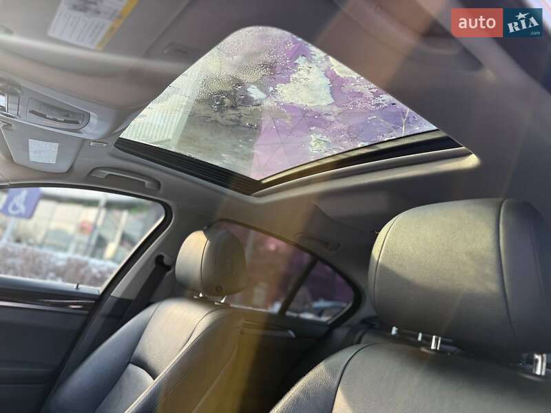 Седан BMW 5 Series 2013 в Киеве