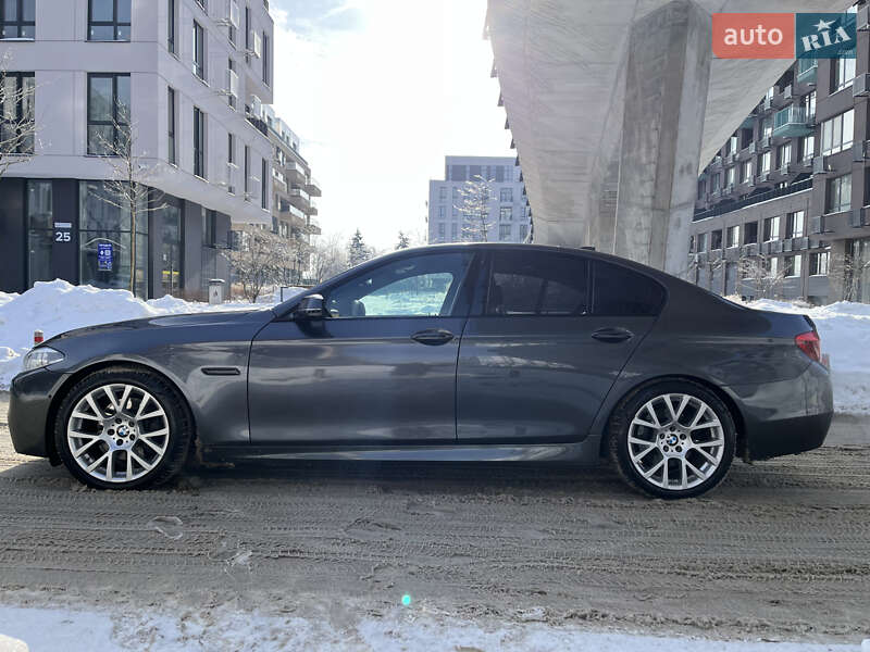 Седан BMW 5 Series 2016 в Киеве