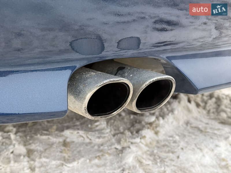 Седан BMW 5 Series 2004 в Каменец-Подольском