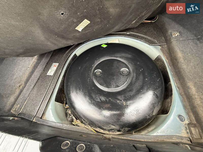 Седан BMW 5 Series 2004 в Каменец-Подольском