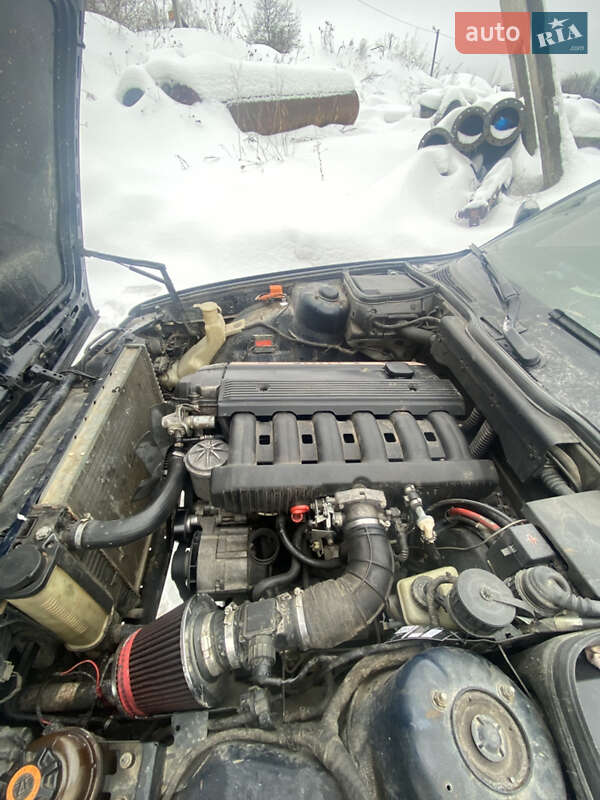 Седан BMW 5 Series 1993 в Львове