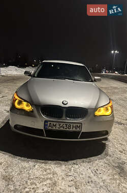 Седан BMW 5 Series 2003 в Києві