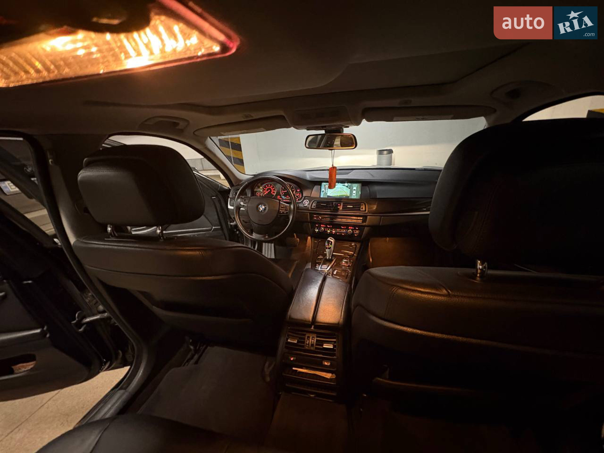 2011 BMW 5er - мініатюра 19