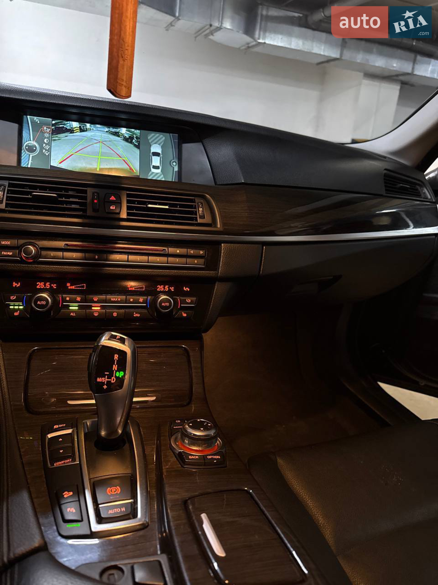 2011 BMW 5er - мініатюра 26