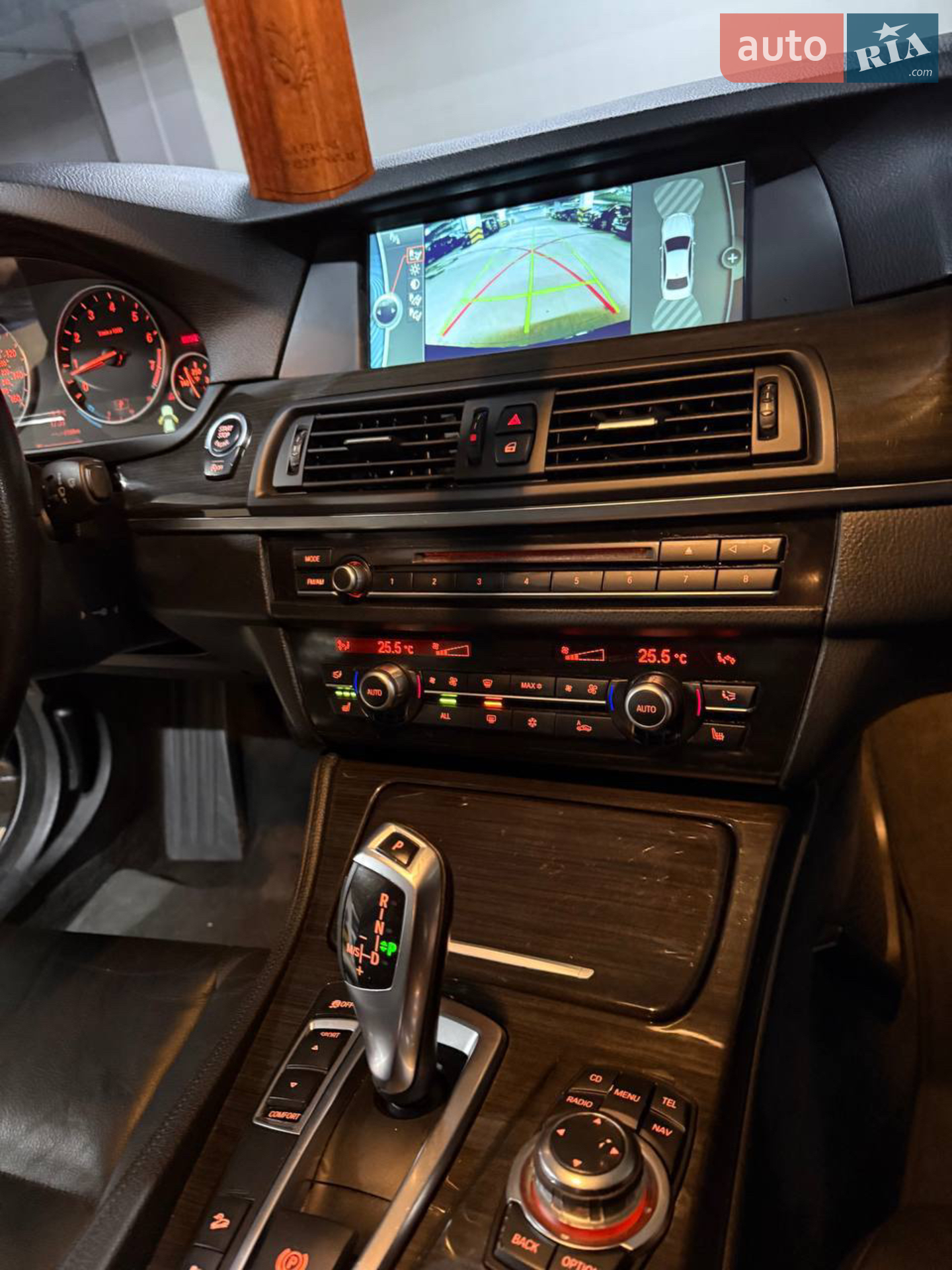 2011 BMW 5er - мініатюра 31