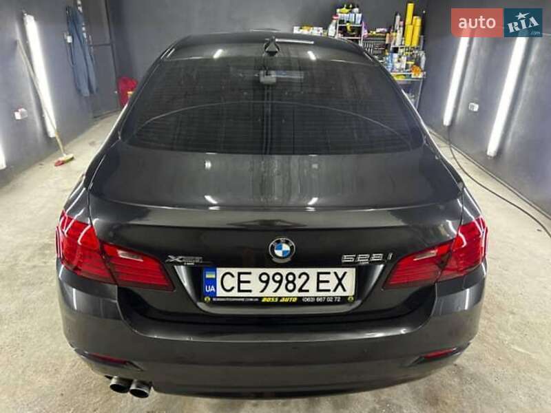 Седан BMW 5 Series 2015 в Чернівцях