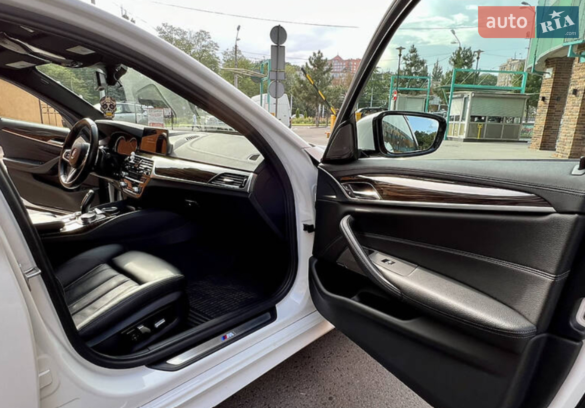 2017 BMW 5er - мініатюра 10