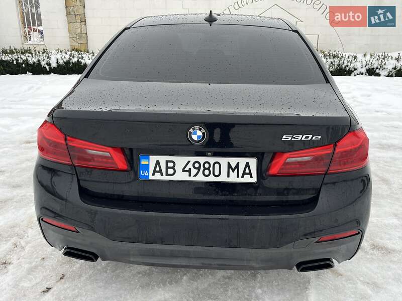 Седан BMW 5 Series 2018 в Виннице