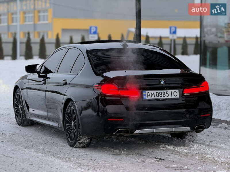 Седан BMW 5 Series 2017 в Звягеле