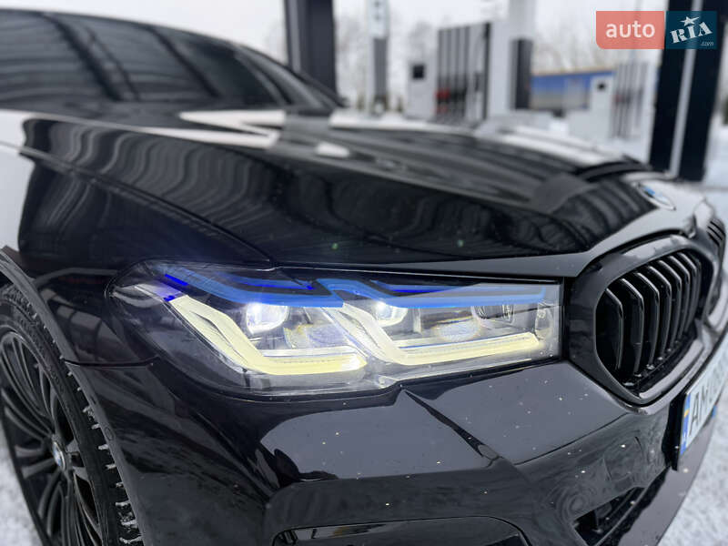 Седан BMW 5 Series 2017 в Звягеле